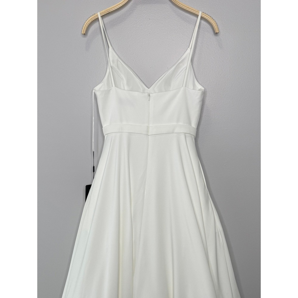IEENA for Mac Duggal A-Line V-Neck Ball Gown Size 4 White Bridal Wedding Formal - Picture 8 of 15